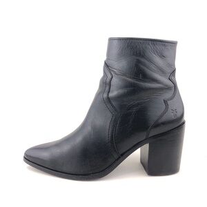 Frye Flynn Short Inside Zip Ankle Boots 7.5M